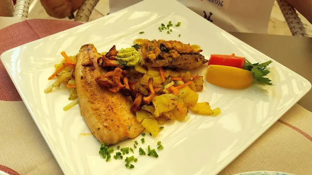 Menu_Café Restaurant Kaiserbründl_Tux_image_9