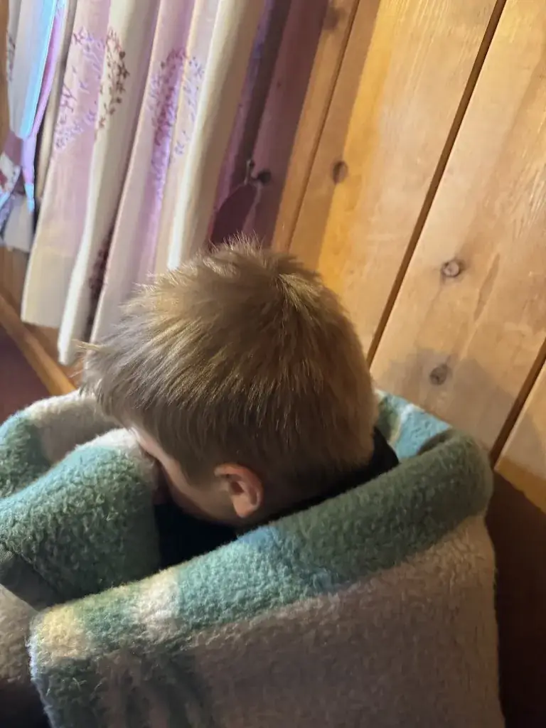 Gilles van Dobben_Jausenstation Lattenalm_Tux_recensione