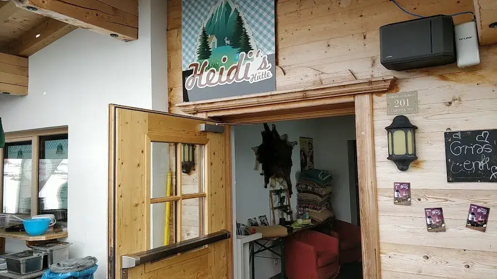 Heidi´s Hütte_Tux_slider_image_1