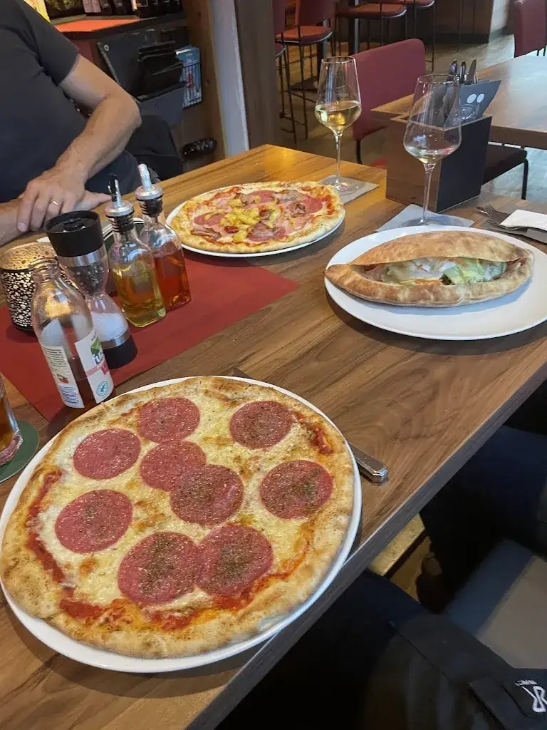 LFGaming_Pizzeria Platzl_Tux_recensione