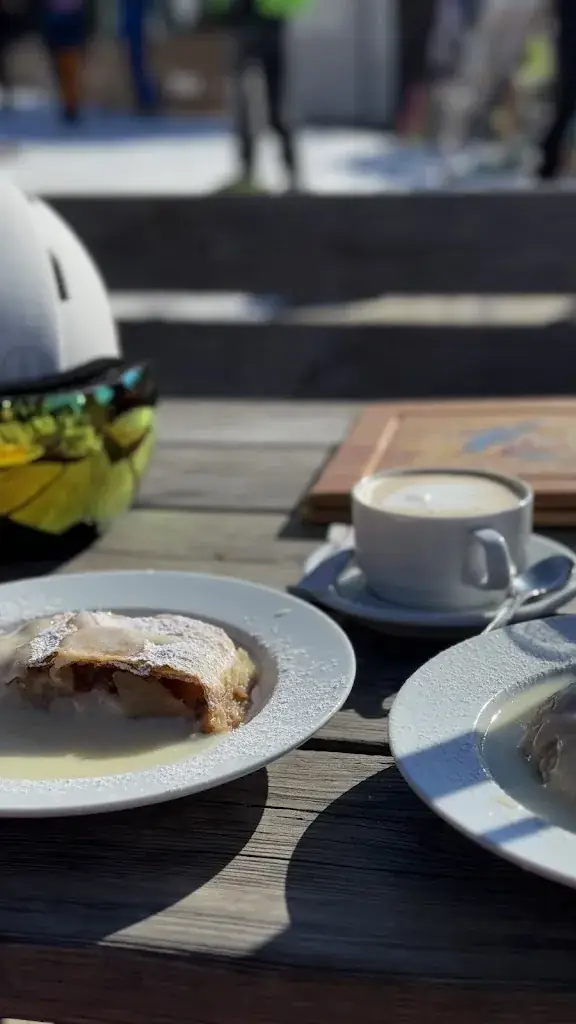 Valeria Meleshko_Pöllingerhütte_Bodensdorf_avis