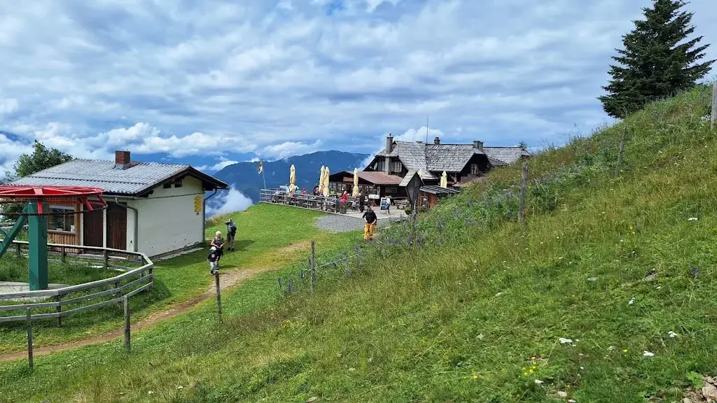 Marina Jurak Milaković_Pöllingerhütte_Bodensdorf_avis