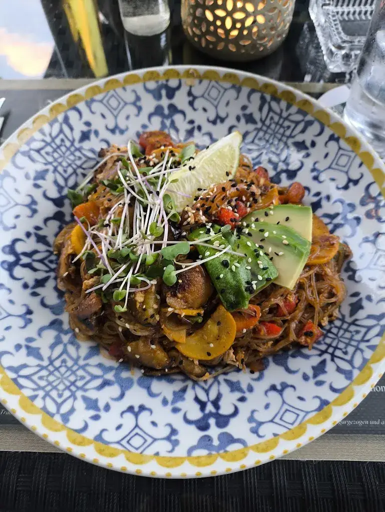 paola ragazzini_Die Smokerei_Volders_review