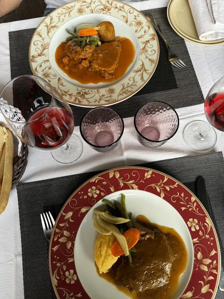 Alter Fausthof_Völs_slider_image_2