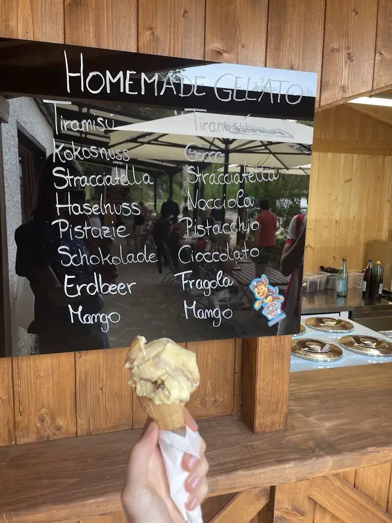 Lotte Claassen_Altes Gasthaus am Weiher_Völs_review