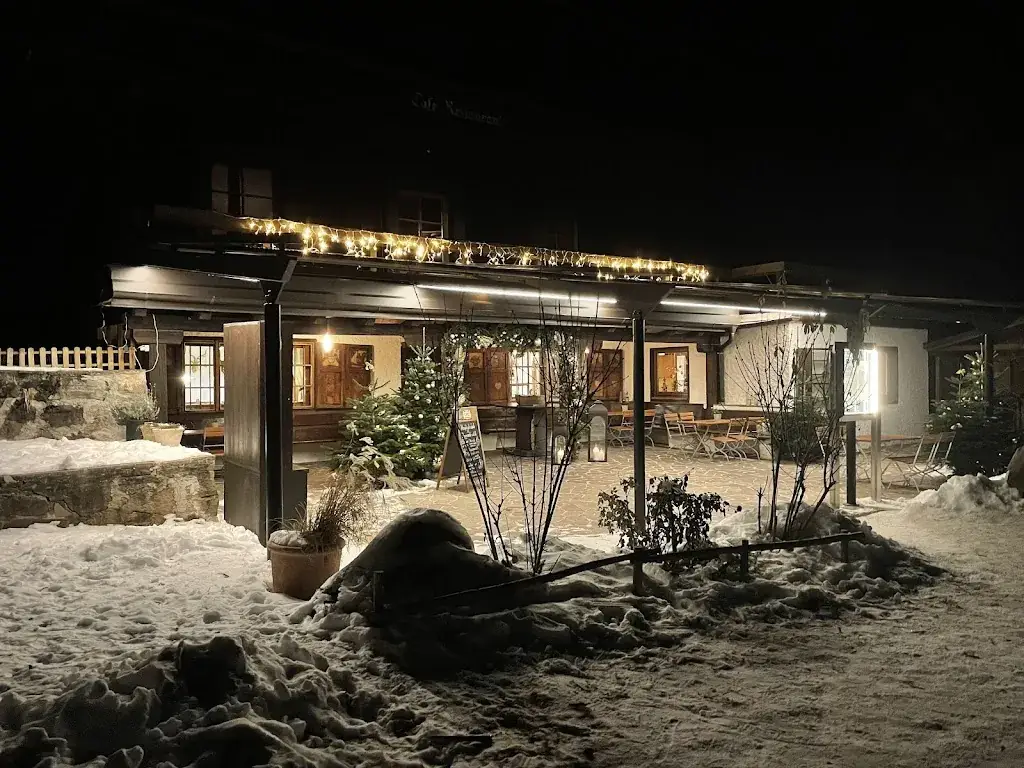 Peggy Vercoelen_Altes Gasthaus am Weiher_Völs_review