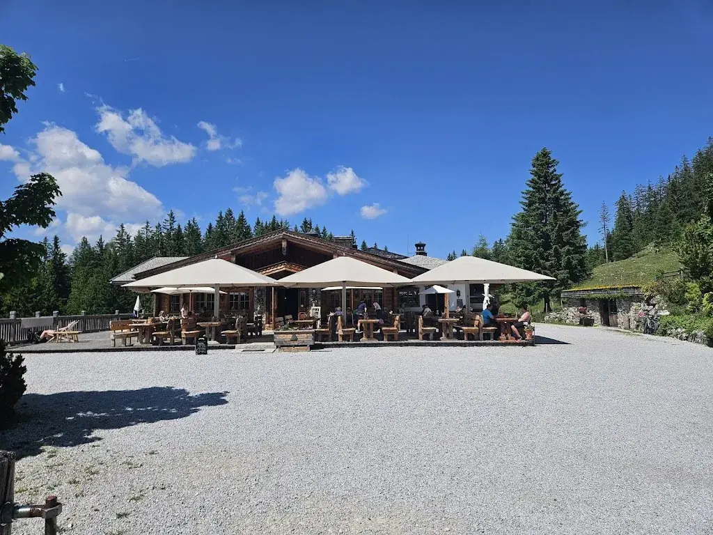 Corbett Rowell_Kala Alm_Vorderthiersee_recensione