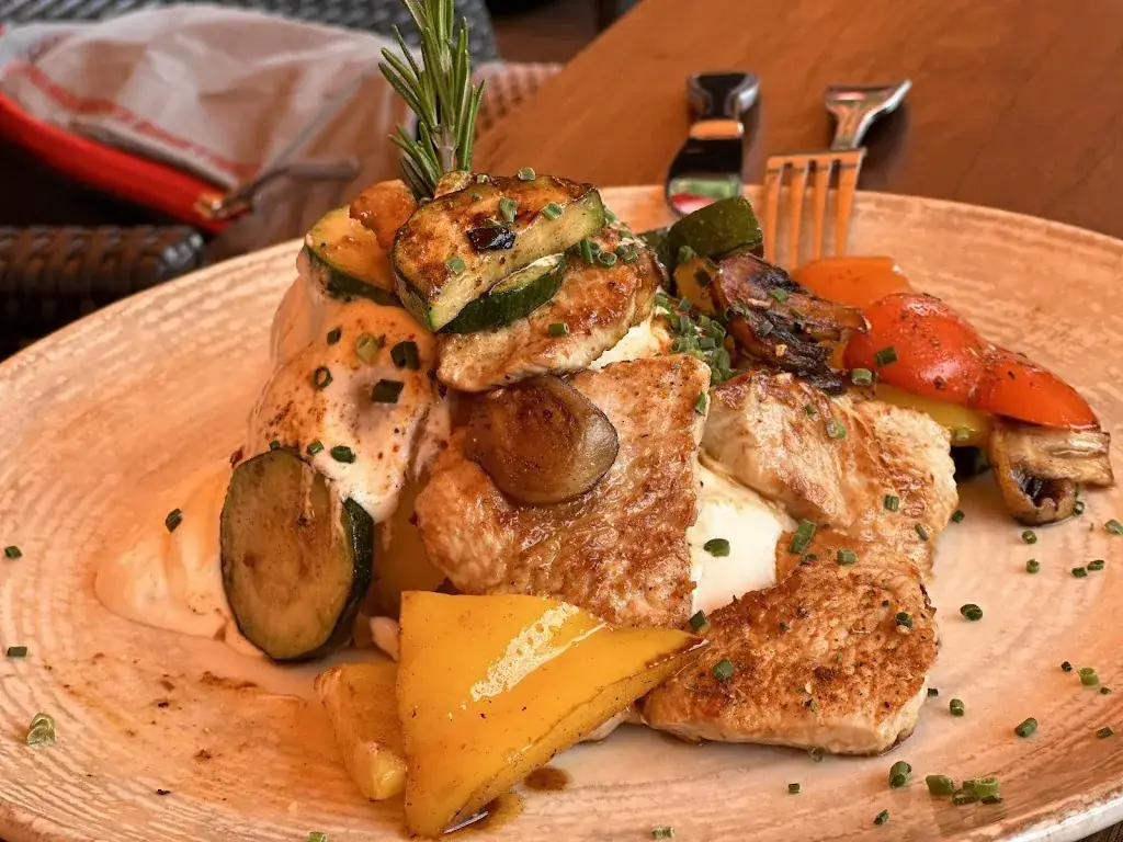 Cafe See la Vie_Walchsee_slider_image_3