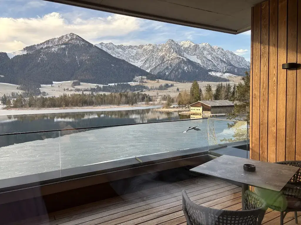 Mathias V._Das Walchsee Lakeside_Walchsee_avis