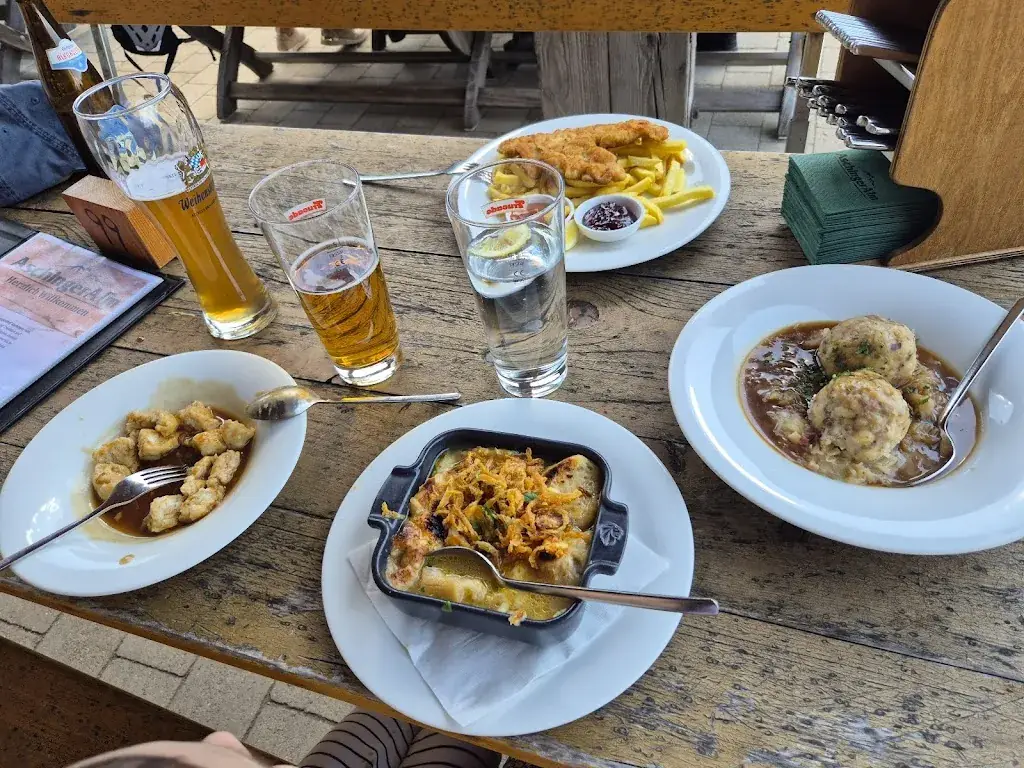 Agata Gnatzy-Turan_Alpengasthaus Aschinger Alm_Walchsee_review