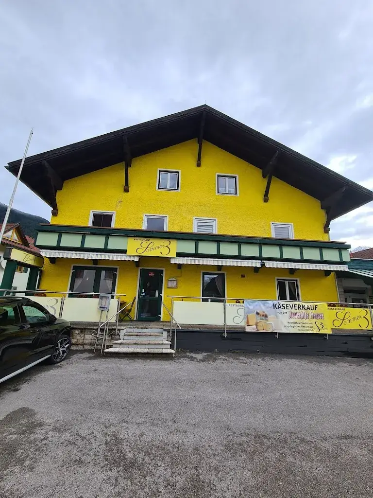 Simon And Sara_Restaurant Sommer 3_Weissenbach am Lech_avis