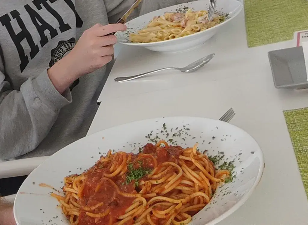 Menu_Pizzeria Treff - Tirol_Weissenbach am Lech_image_8