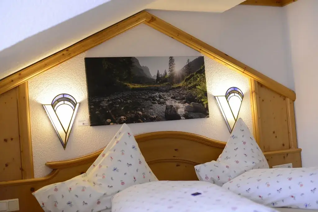 Hotel-Gasthof Goldenes Lamm_Weissenbach am Lech_slider_image_2