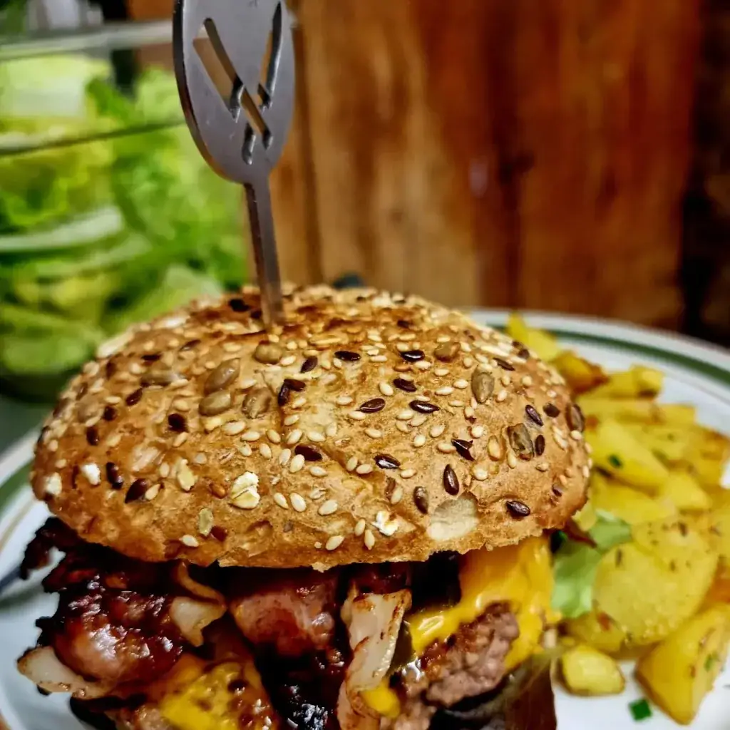 Menu_Pitz Park Restaurant_Wenns_image_5