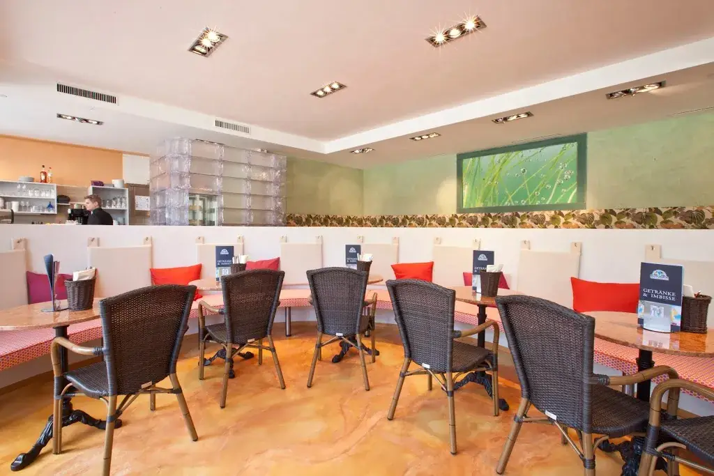 Pitz Park Restaurant_Wenns_slider_image_1