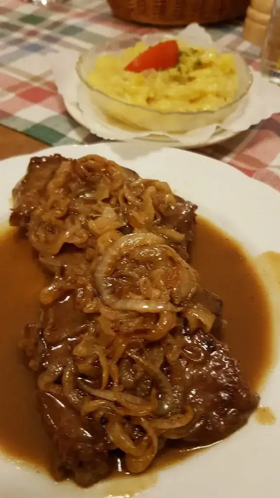 Manuela Di Dio_Zuberbühler Vesperstüble_Weissach_review