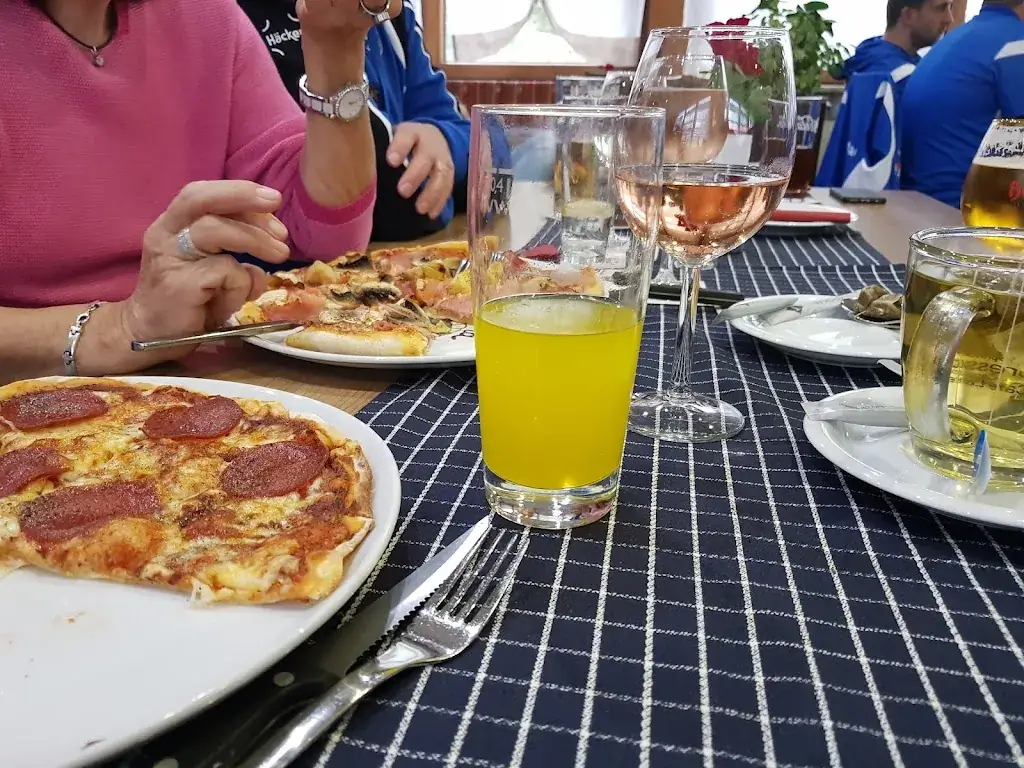 Menu_Vereinsgaststätte TSV-Flacht_Weissach_image_5