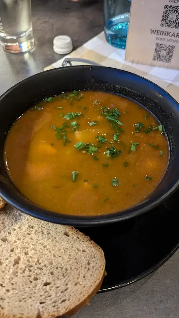 Amir Wolf_Restaurant Inntal-Stadl_Wiesing_avis