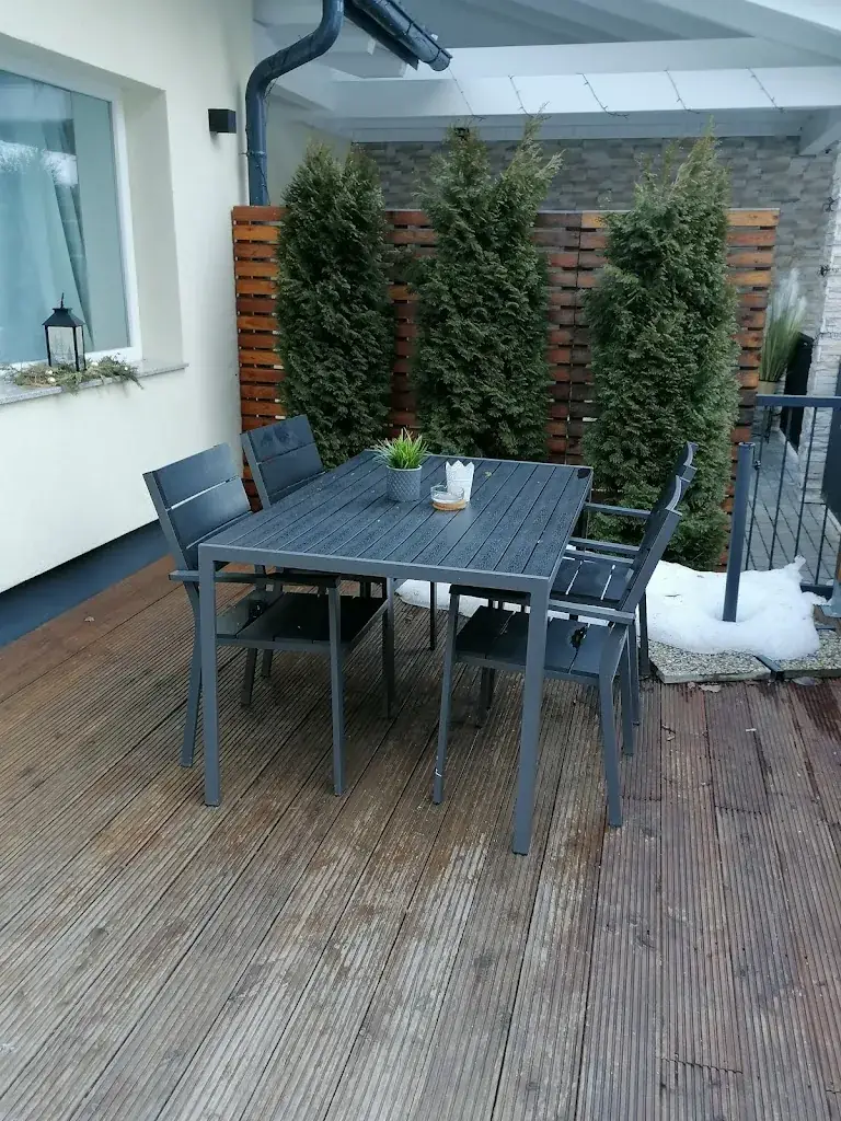 Mirela Dorotić_Bergeralm Mountain Café_Bodensdorf_avis