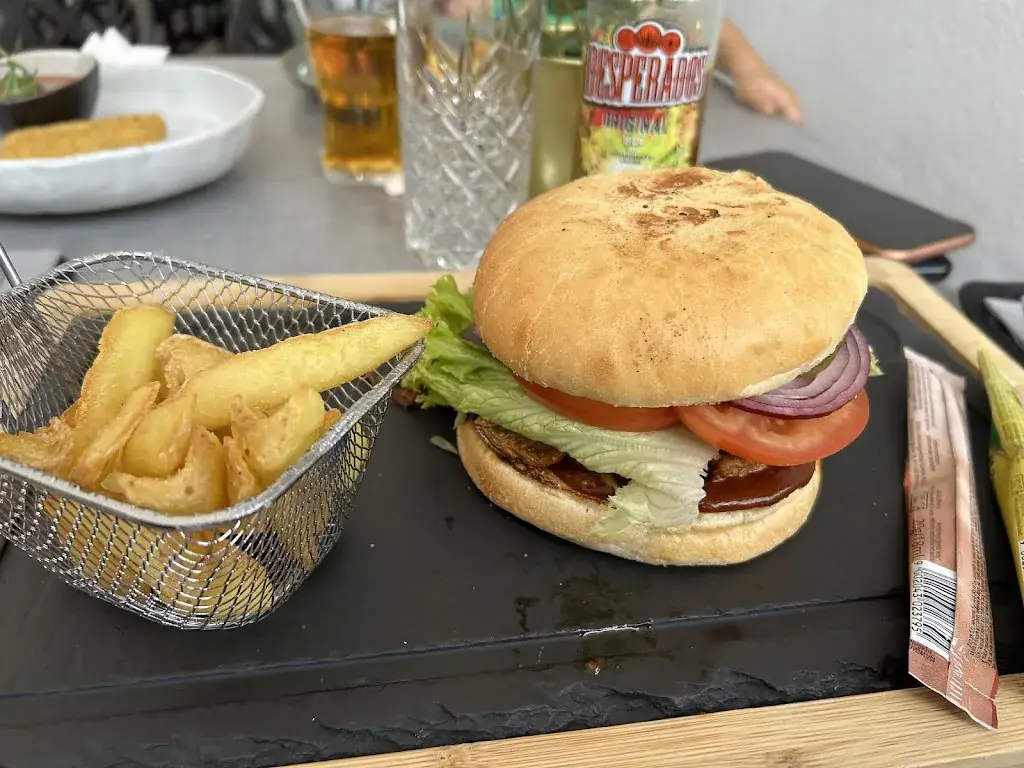 Marcel van Poeijer_EastSide Grill_Wörgl_review