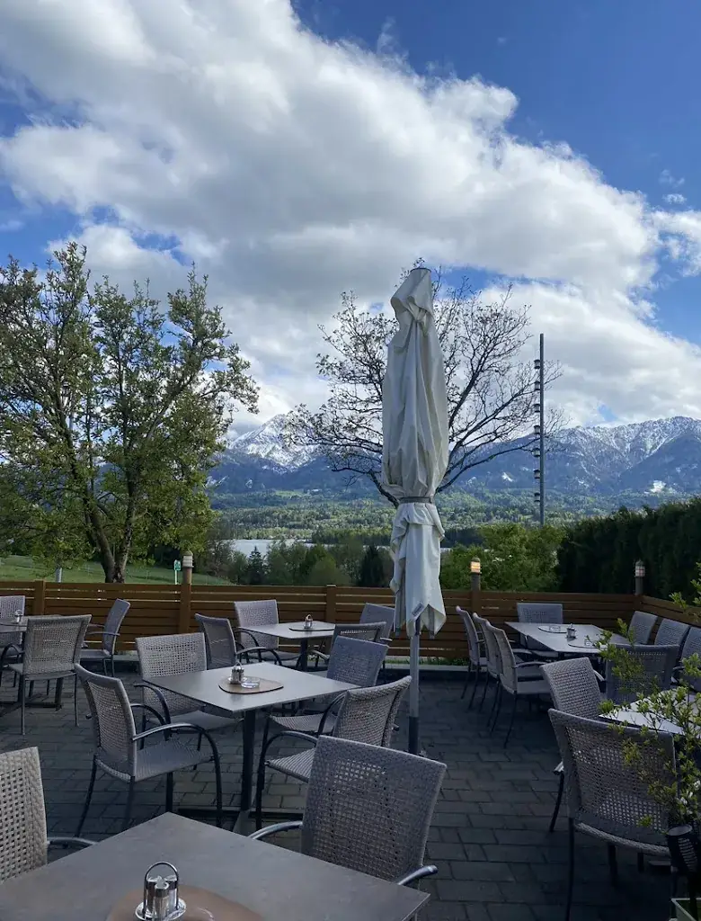 Meri Zuvela_Restaurant Hazienda_Faak am See_review