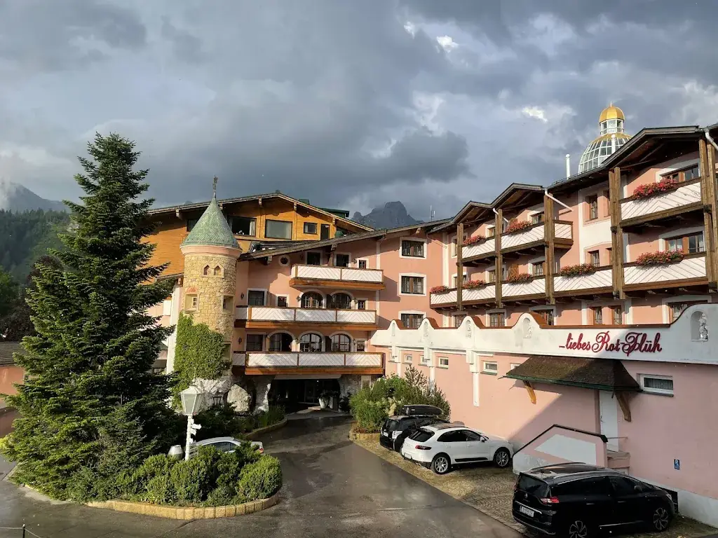 U B_Wellnesshotel ...liebes Rot-Flüh_Zöblen_review