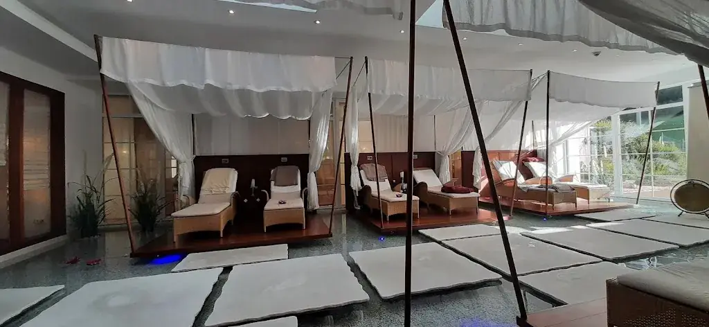 manu_Wellnesshotel ...liebes Rot-Flüh_Zöblen_review