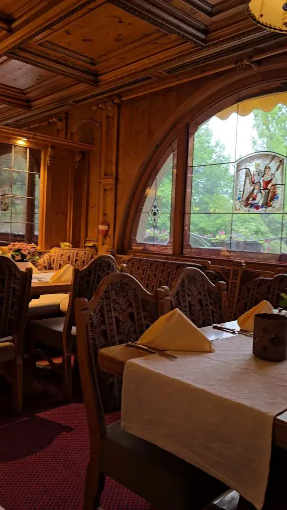 Restaurant Maximilian_Zirl_slider_image_2