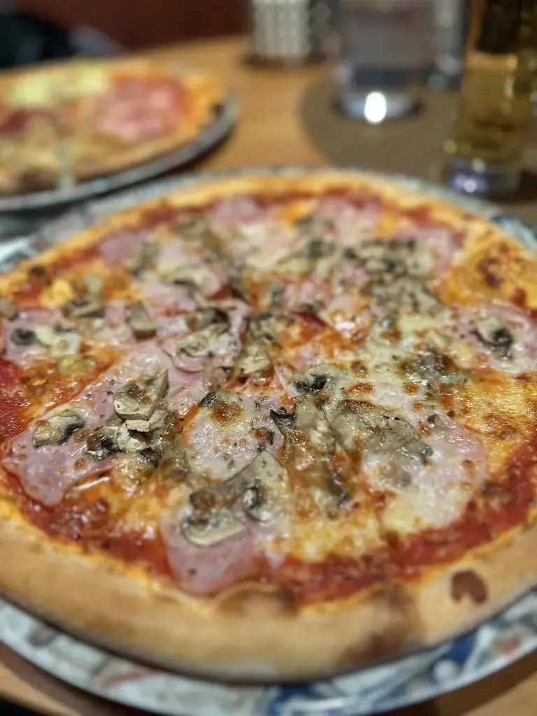 Menu_PIZZABAR /CAFE TYROLIS_Zirl_image_7