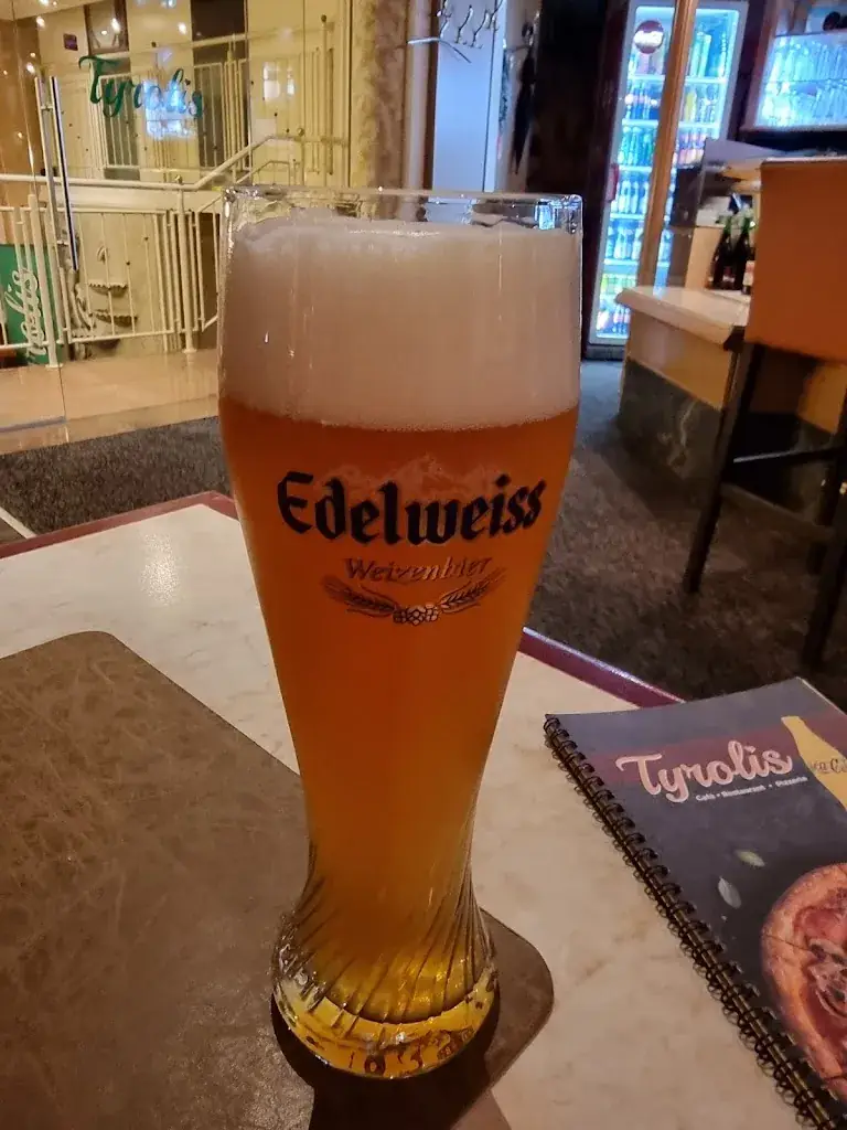 Menu_PIZZABAR /CAFE TYROLIS_Zirl_image_9