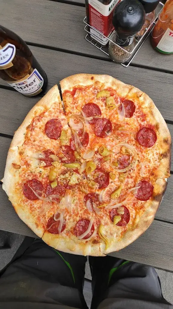 robert rainer_Pizzeria Pejani - ZIRL_Zirl_recensione