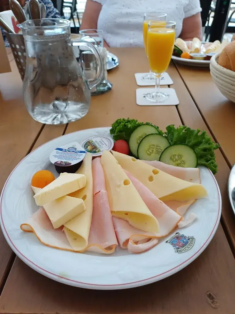 Cornelia Harant_Gasthaus Herzog_Adlwang_review