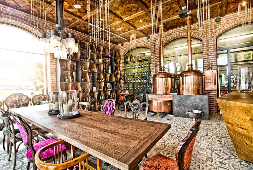 AVIVA Alm & Brau-Boutique restaurant à Afiesl