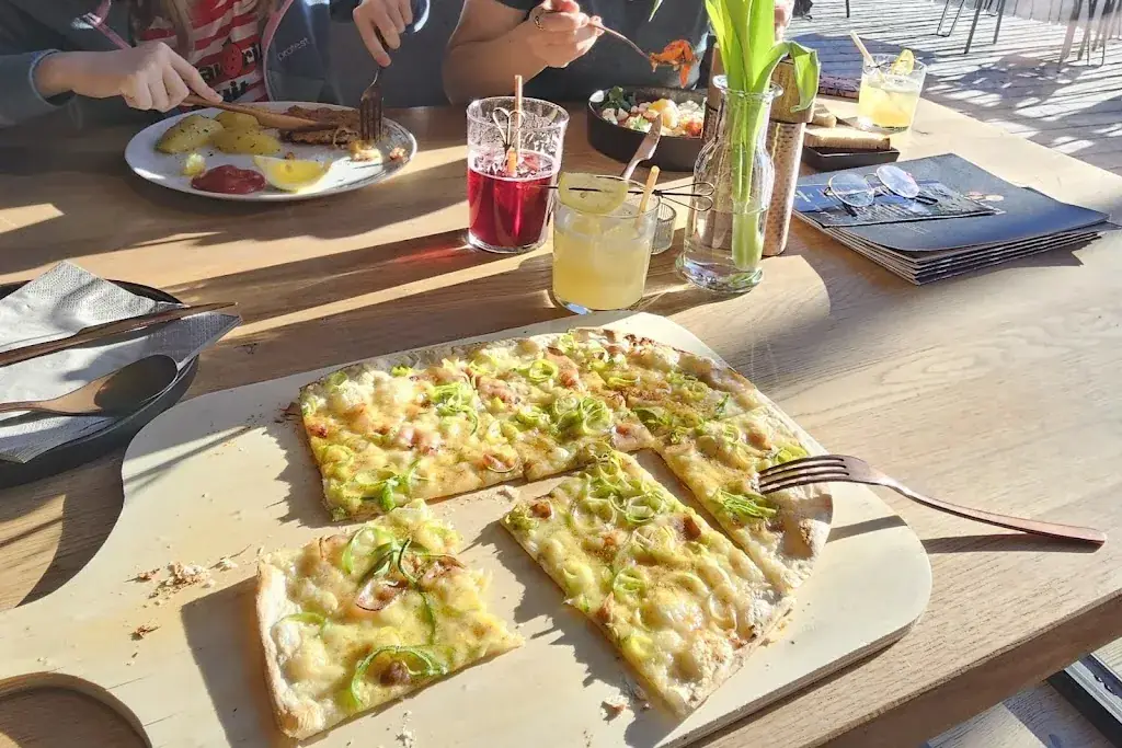 gxgoctav_Restaurant Schnogerei im Visorium_Ahorn_avis