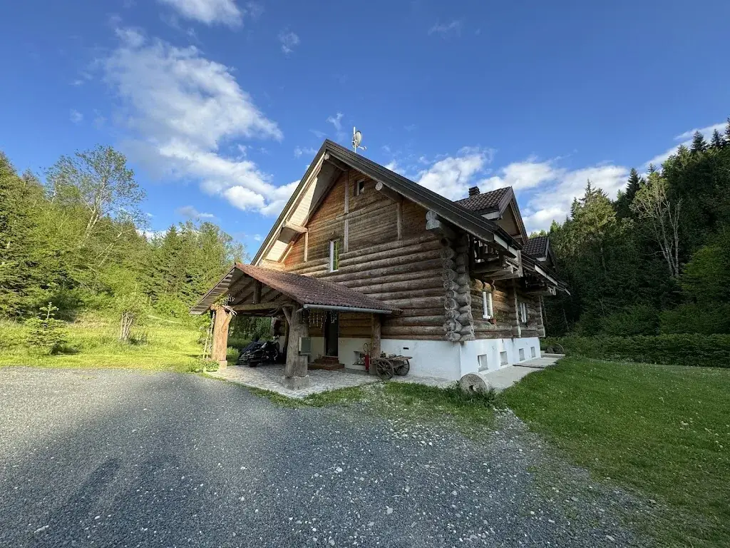 Daniel Rauscher_Chalet le Dorf_Feistritz an der Gail_review