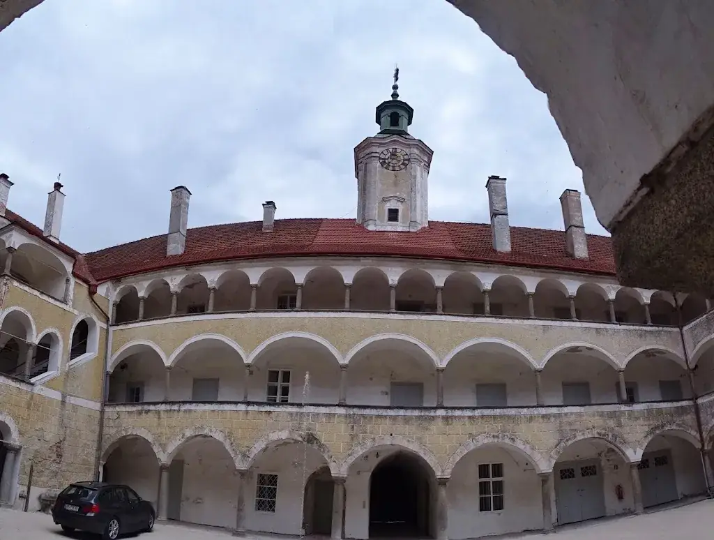 Aistersheim Castle_Aistersheim_slider_image_2