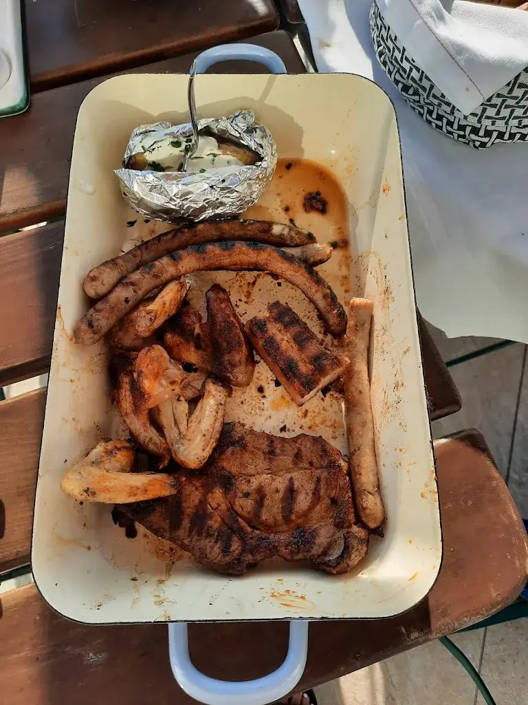 Teich-Stüberl_Alkoven_slider_image_3