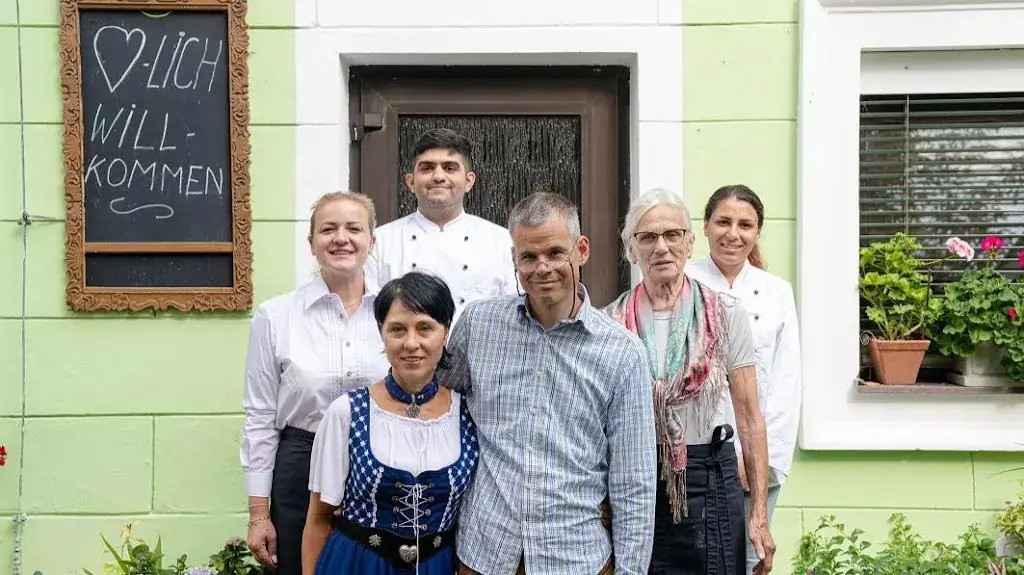 Landgasthaus Lehnerwirt Gernot Sames_Alkoven_slider_image_3