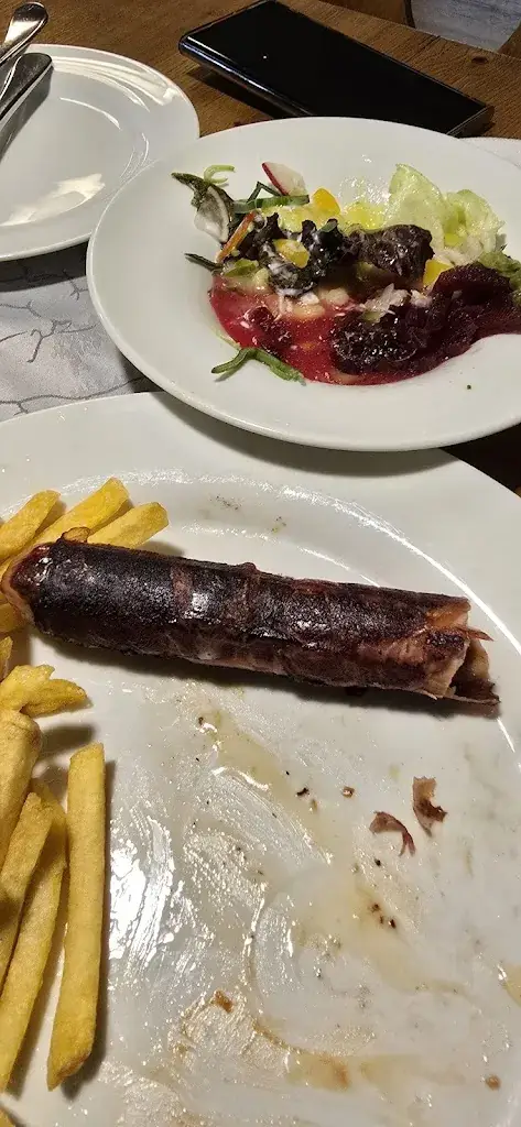 Priska Feichtenschlager_Wildparkwirt_Altenfelden_recensione