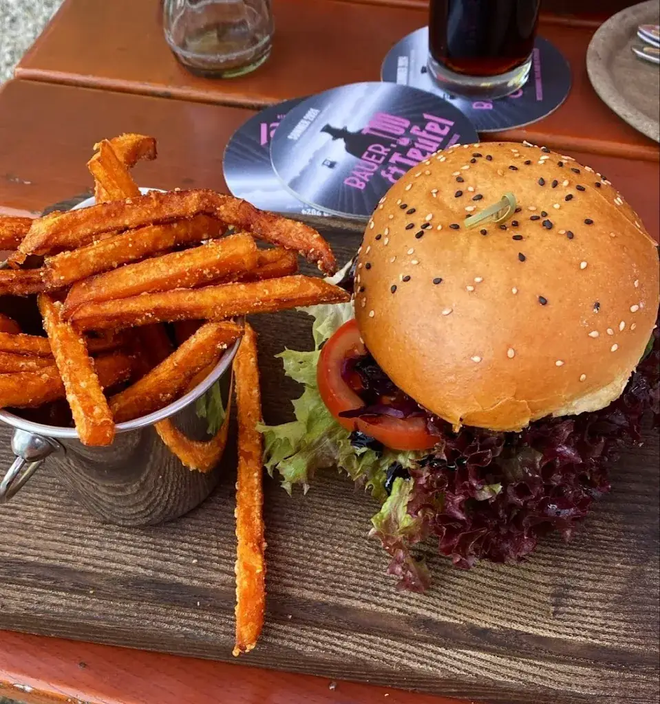 David Gerstmayer_Gasthaus Zellerwirt_Altenfelden_avis