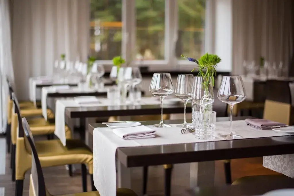 Der Holzpoldl - Manuel Grabner_Altlichtenberg_slider_image_1