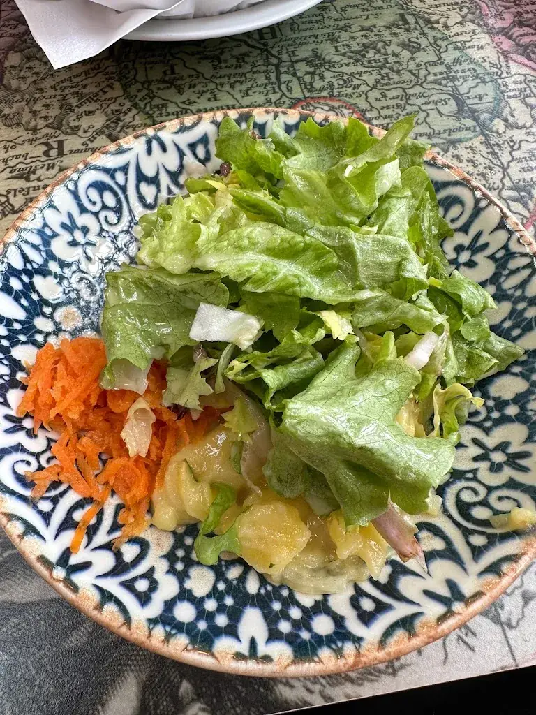 Emmanouil Gyparakis_Mochoritsch Griffen-Rast_Deutsch-Griffen_review