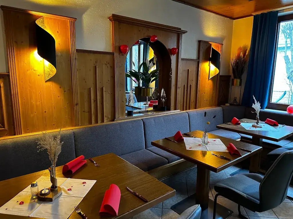 Restaurant Rennbahnwirt restaurant à Altheim