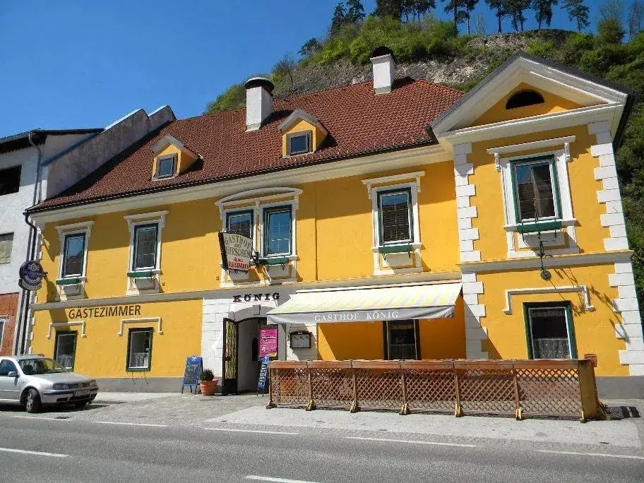 Landgasthof König restaurant à Deutsch-Griffen