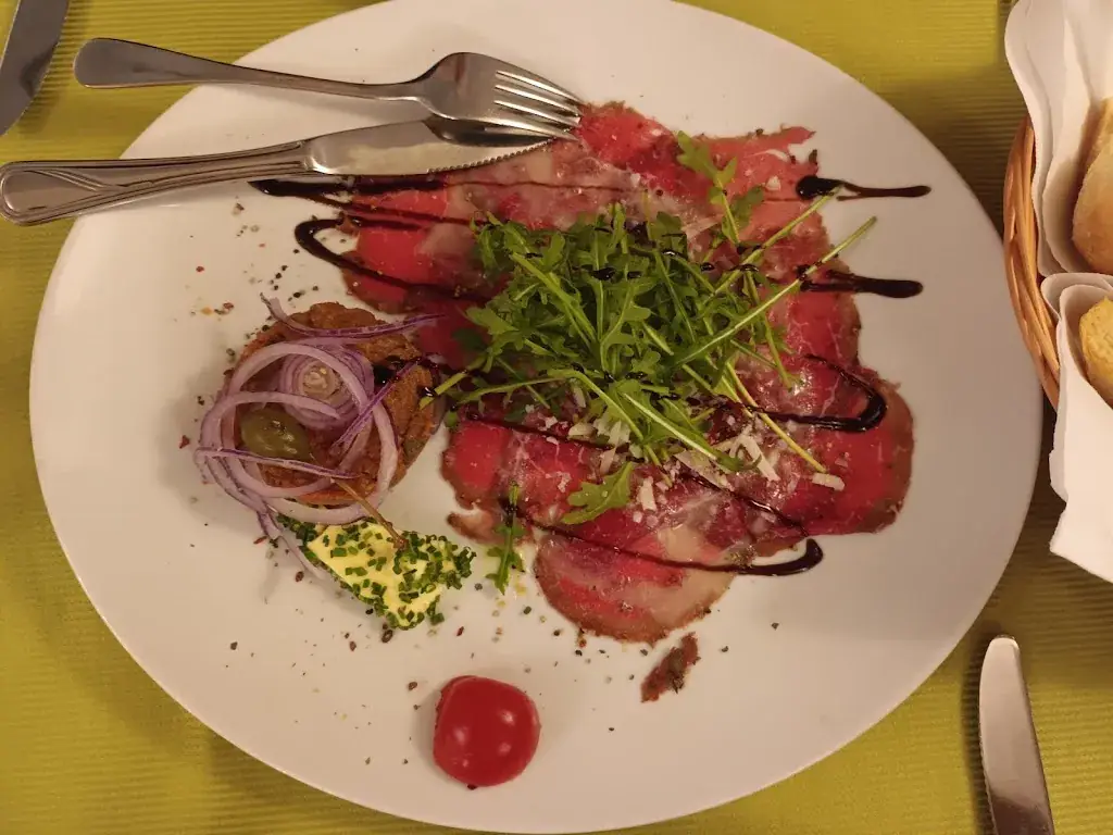 Ignaz Johannes_Green's Restaurant_Allhaming_review