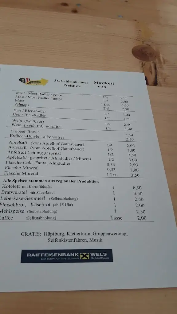 Menu_Binder im Holz_Allhaming_immagine_3