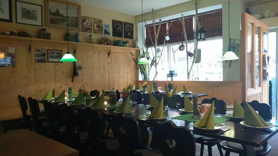 Gasthaus Zum Herwig-s 'kleine Beisl ristorante a Allhaming