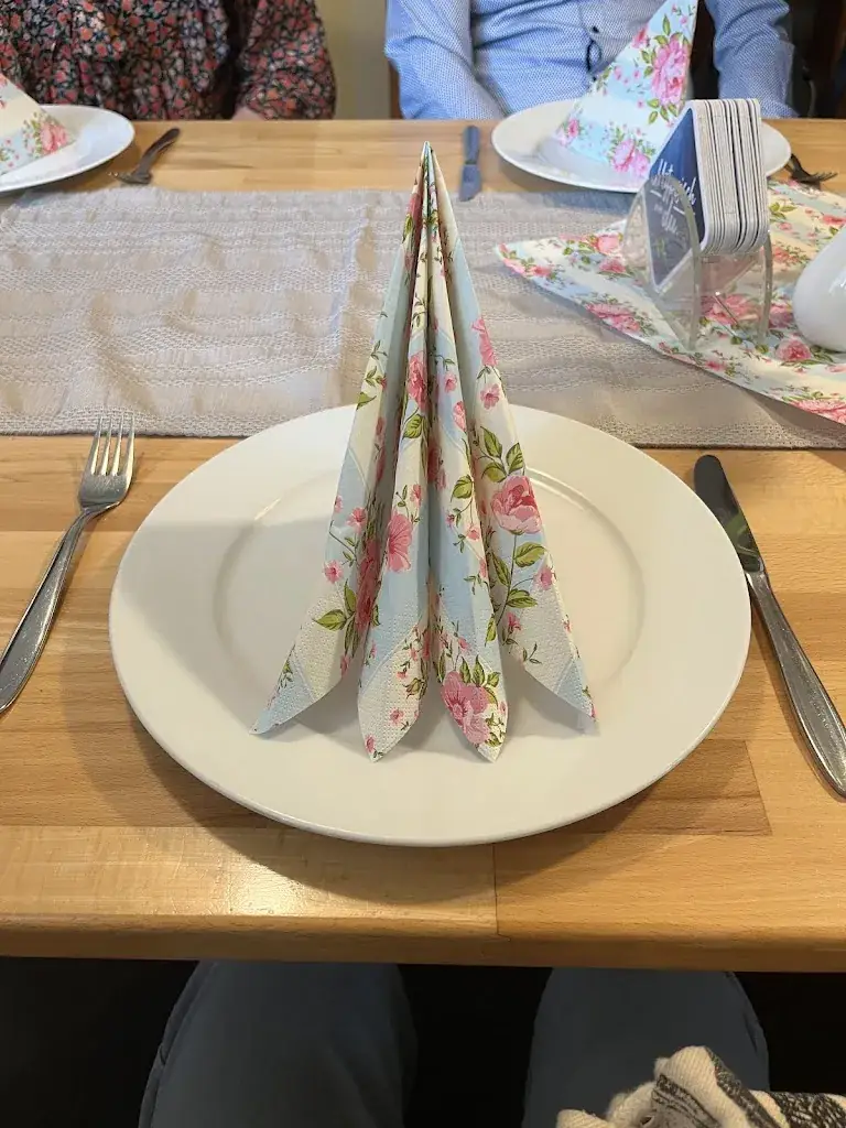 Da Linzer Theo_Wirt in der Rödt_Ampflwang_review