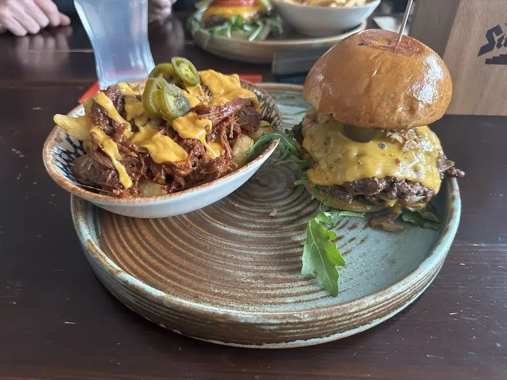 Wirt z'Schulleredt_Andorf_slider_image_2