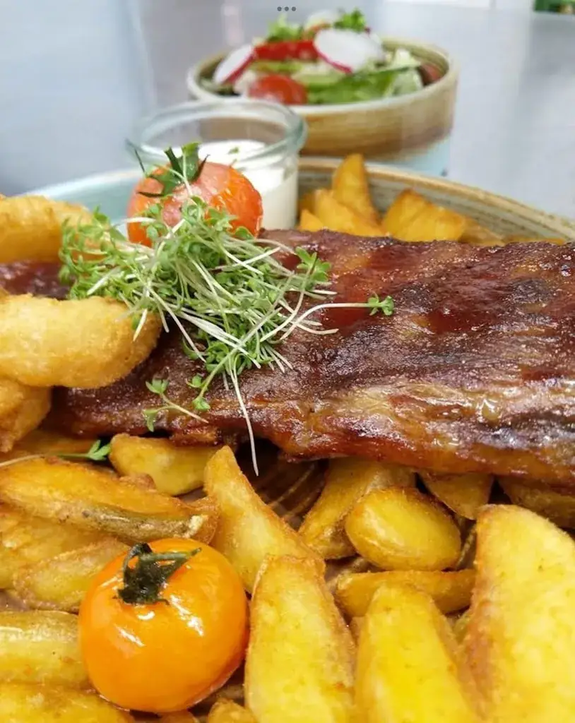 Wirt z'Schulleredt_Andorf_slider_image_3